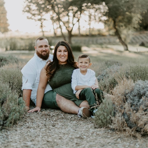 Meet your Posher, Monique - Picture 1 of 1